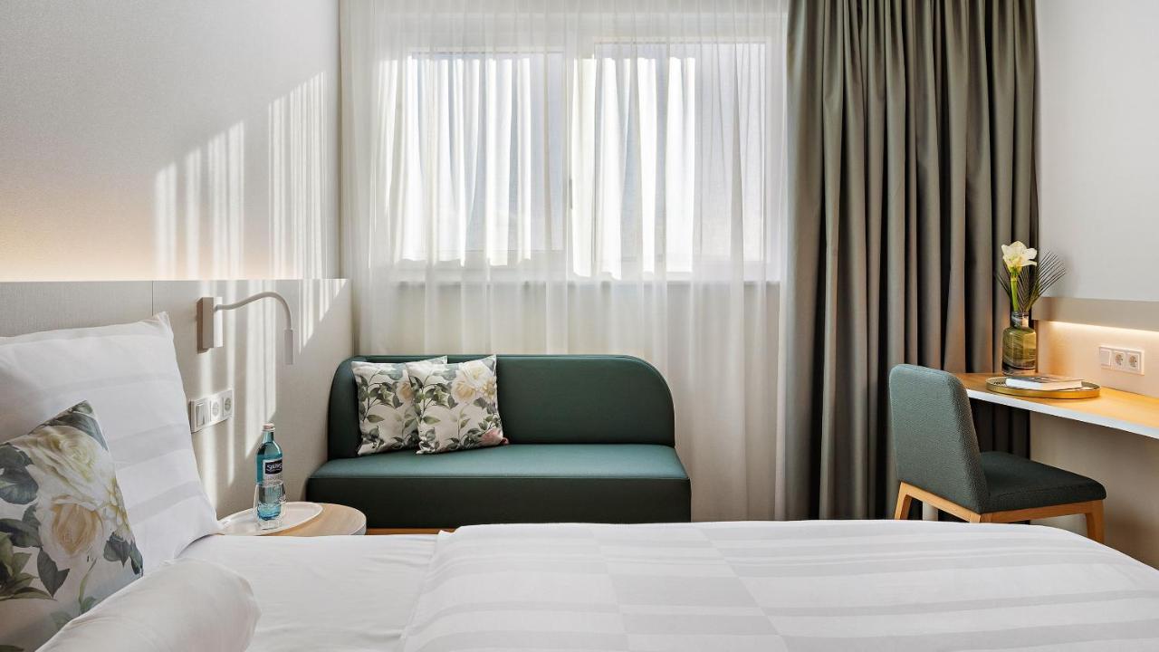 Hey Lou Karlsruhe Messe Hotel 3*